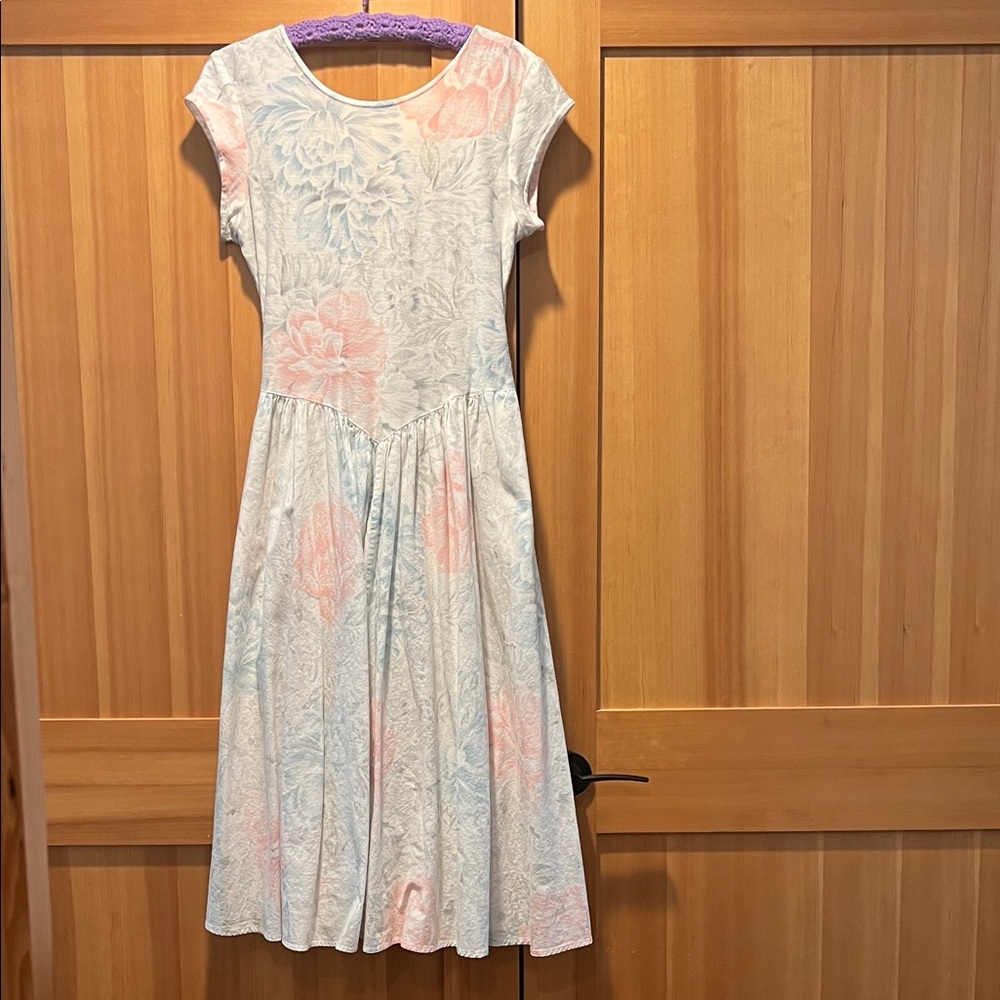 Elegant Drop Waist Floral Maxi Dress - Vintage Carol Anderson